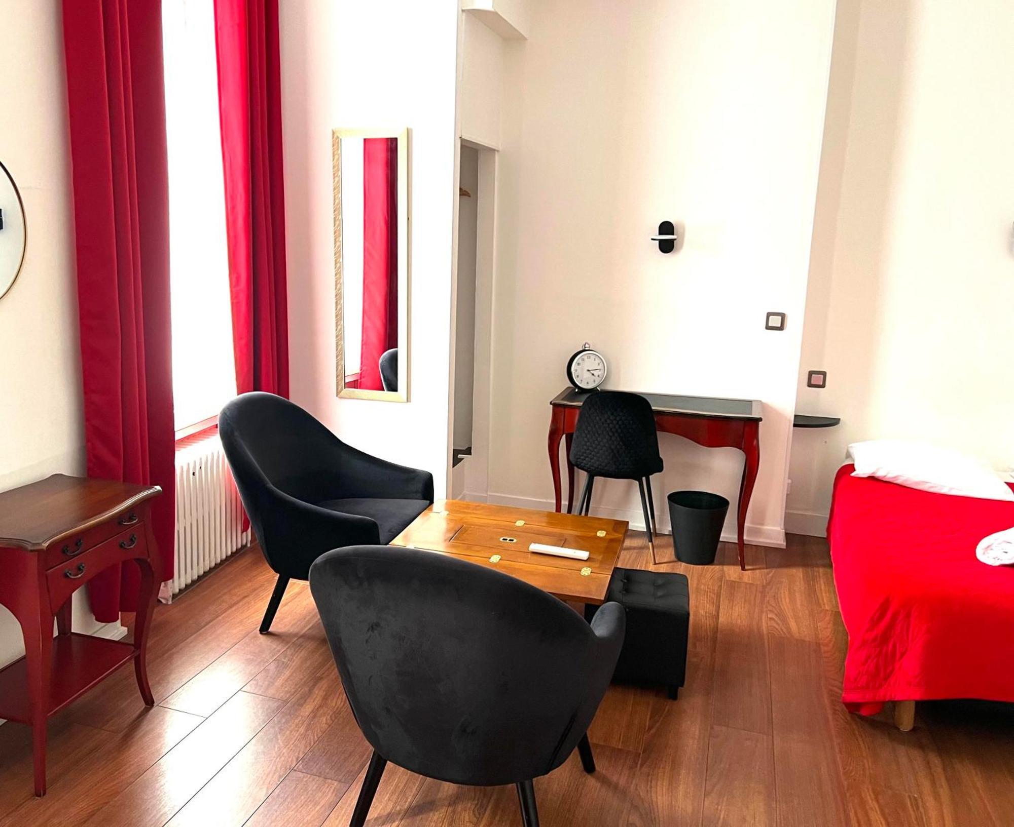 Hotel De La Gare Cherbourg-en-Cotentin Esterno foto