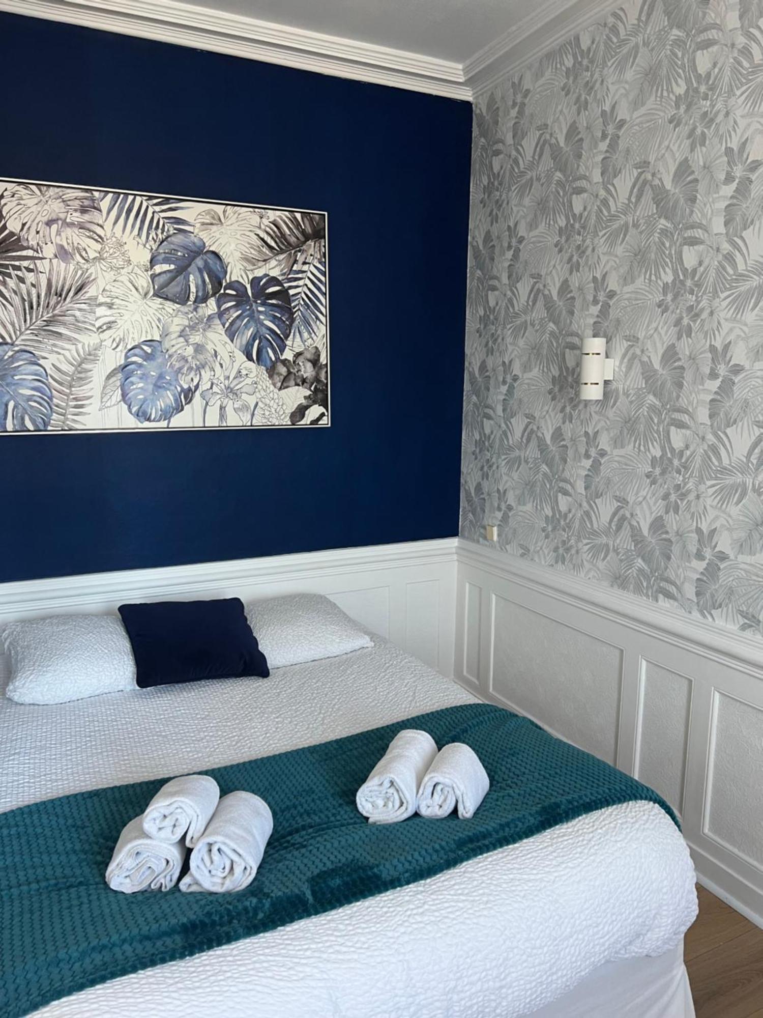 Hotel De La Gare Cherbourg-en-Cotentin Esterno foto