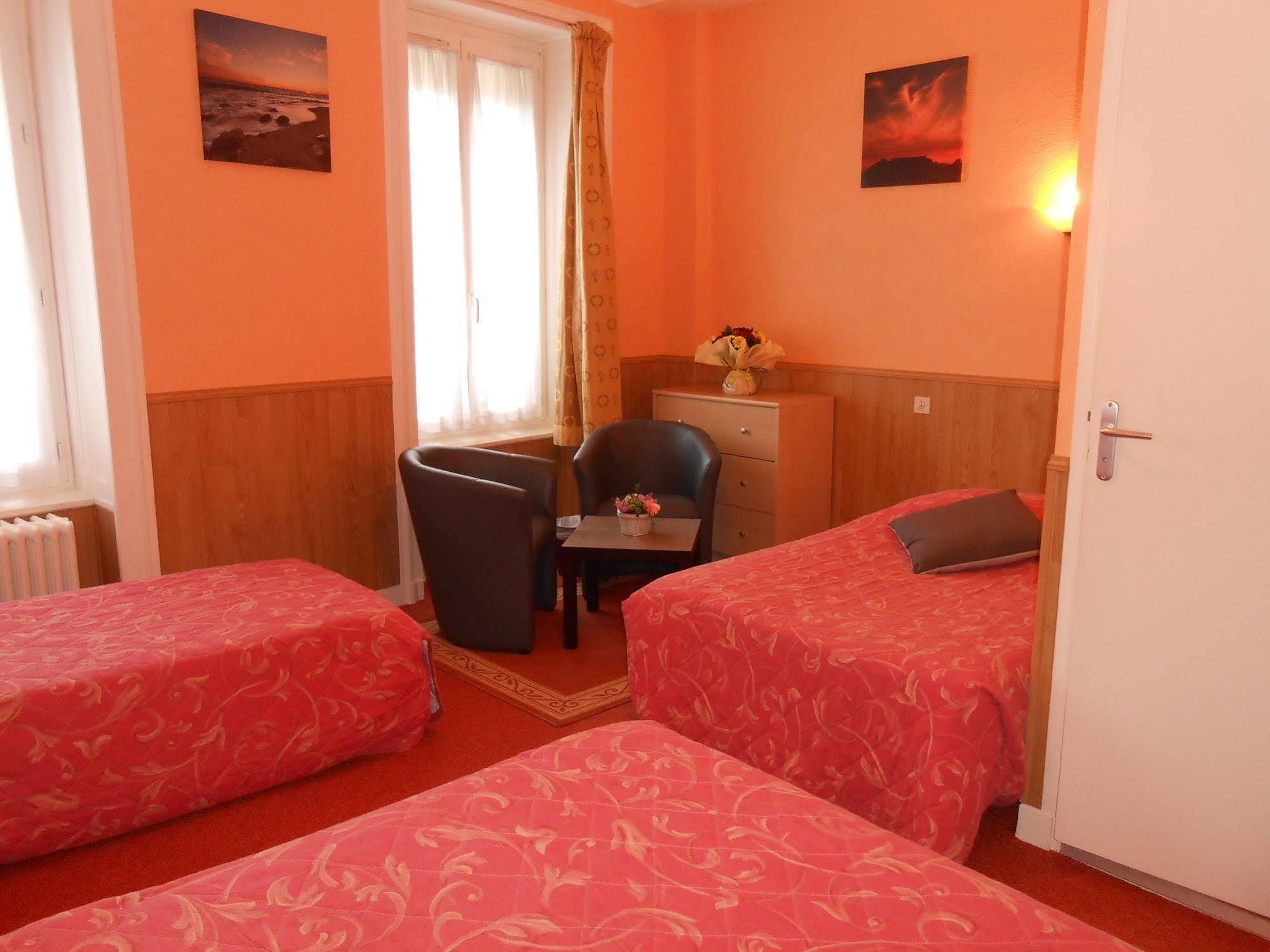 Hotel De La Gare Cherbourg-en-Cotentin Esterno foto